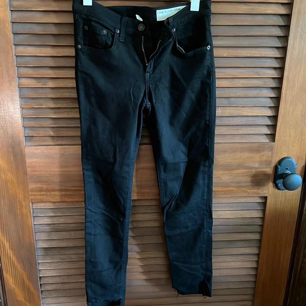Rag and bone black capri jeans